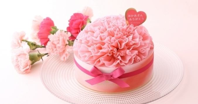母の日におすすめ。華やかな「カーネーションケーキ」