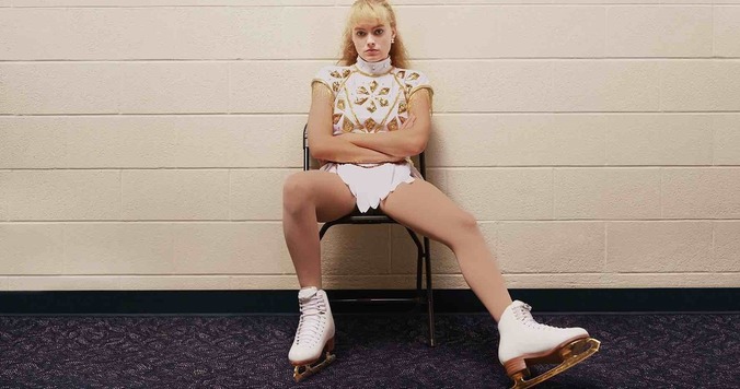 米フィギュア界で起きた実話を描く『アイ、トーニャ　史上最大のスキャンダル』　古川ケイの「映画は、微笑む。」#48