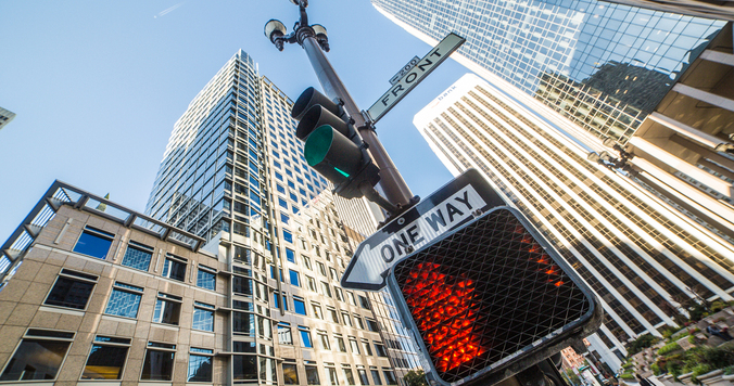 気のある素振りをするのになぜ？ 付き合うのは避けたがる男性の心理