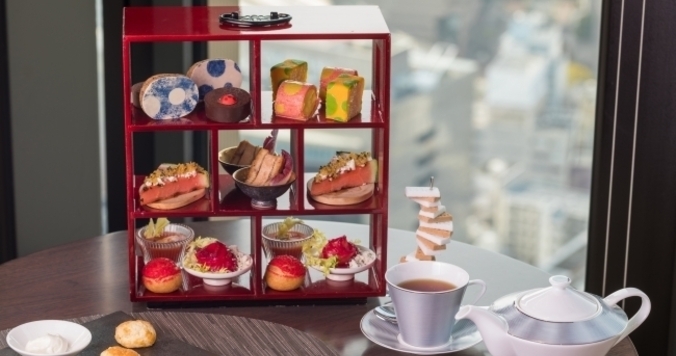 水玉スイーツがかわいい！　Dotfulアフタヌーンティー