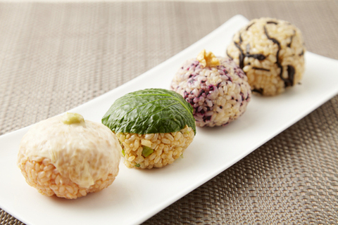 手毬玄米ごはんで、アタマを解きほぐそう【室谷真由美】