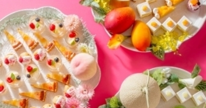 マンゴー、ピーチ、メロン。高級フルーツ食べ放題の大満足スイーツビュッフェ