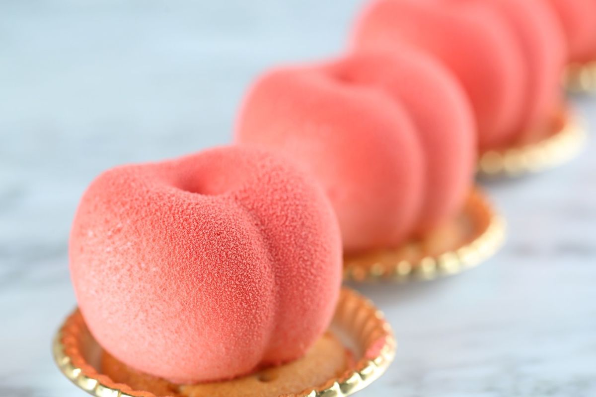 本物のフルーツのようなスイーツ、第二弾は「桃」