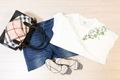 UNIQLOスタジオサンダーソンTシャツが優秀。デニムでもエレガントに見せられます