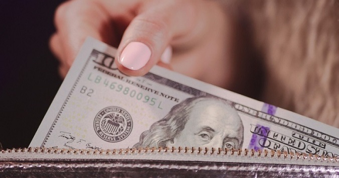 【心理テスト】財布の紐の固さがわかる