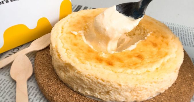 混ぜると「とろとろ」に。味が変わる不思議なチーズケーキ
