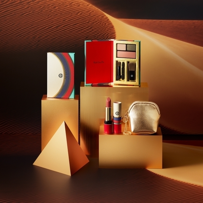 肌を美しく見せる３色パレット入り「KohGenDoホリデーコレクション2018」