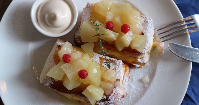 新感覚！　お餅入りミルフィーユフレンチトーストが登場