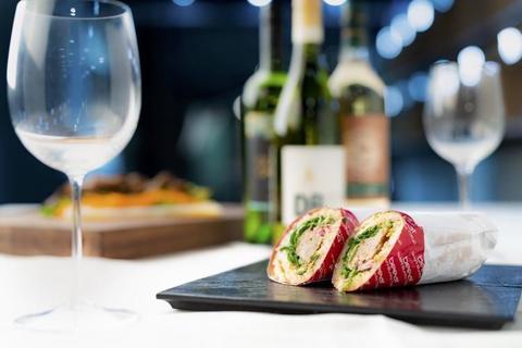 寿司2.0の世界!?　寿司ブリトー専門店「beeat Sushi Burrito Tokyo」がオープン