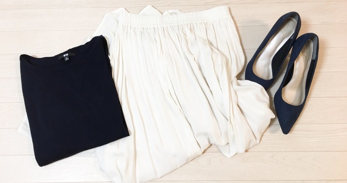 今ニットを買い足すなら、UNIQLOエクストラファインメリノセーターがおすすめ