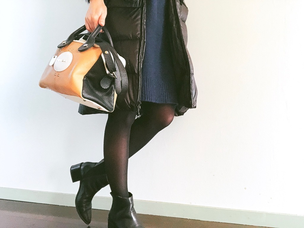 ダウンで着痩せするコツは「ニット」の選び方にあった！