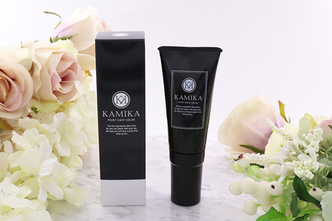 白髪ケアをささっと。「KAMIKAポイントヘアカラー」が塗りやすい