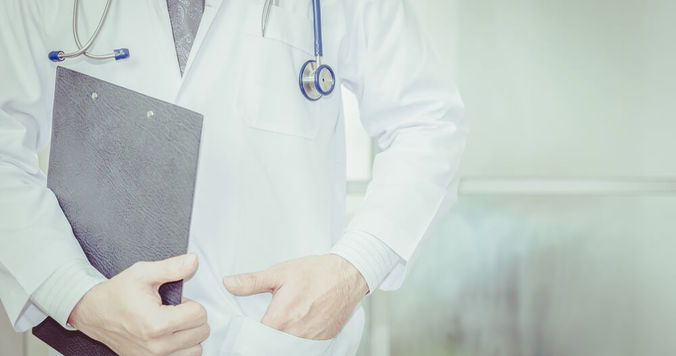 伊野尾慧、新たな髪型＆白衣姿披露にキュンとするファン続出