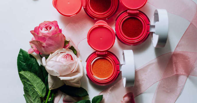 体温に合わせて濃さが変わる魔法のチーク！　いつでも素敵な“血色感”