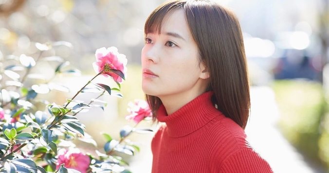 「非常に言いにくいが、お前、鼻毛が出てるよ」