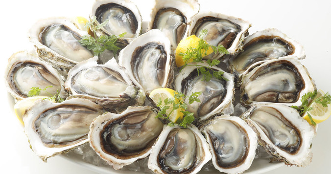 “海のチーズ”岩牡蠣が旬！　産地ごとの食べ比べもおすすめ