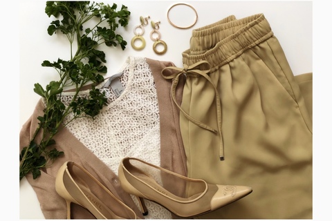 GUテーパードアンクルパンツが優秀！　1990円で大人上品な高見えコーデ