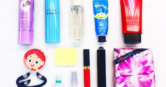 オフをばっちり楽しむための12アイテム　#きれいの秘密はポーチの中に