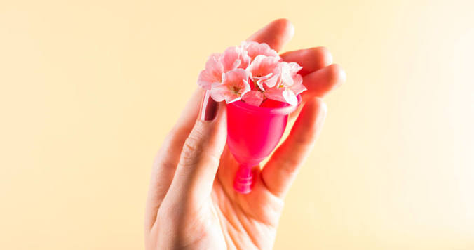 月経カップ使用レポート。生理中の快適さを求めて第三の生理用品を使ってみた。