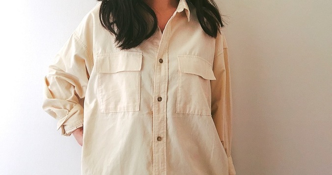 GUのコーデュロイシャツ1990円が優秀！　オーバーサイズで大人の秋コーデ