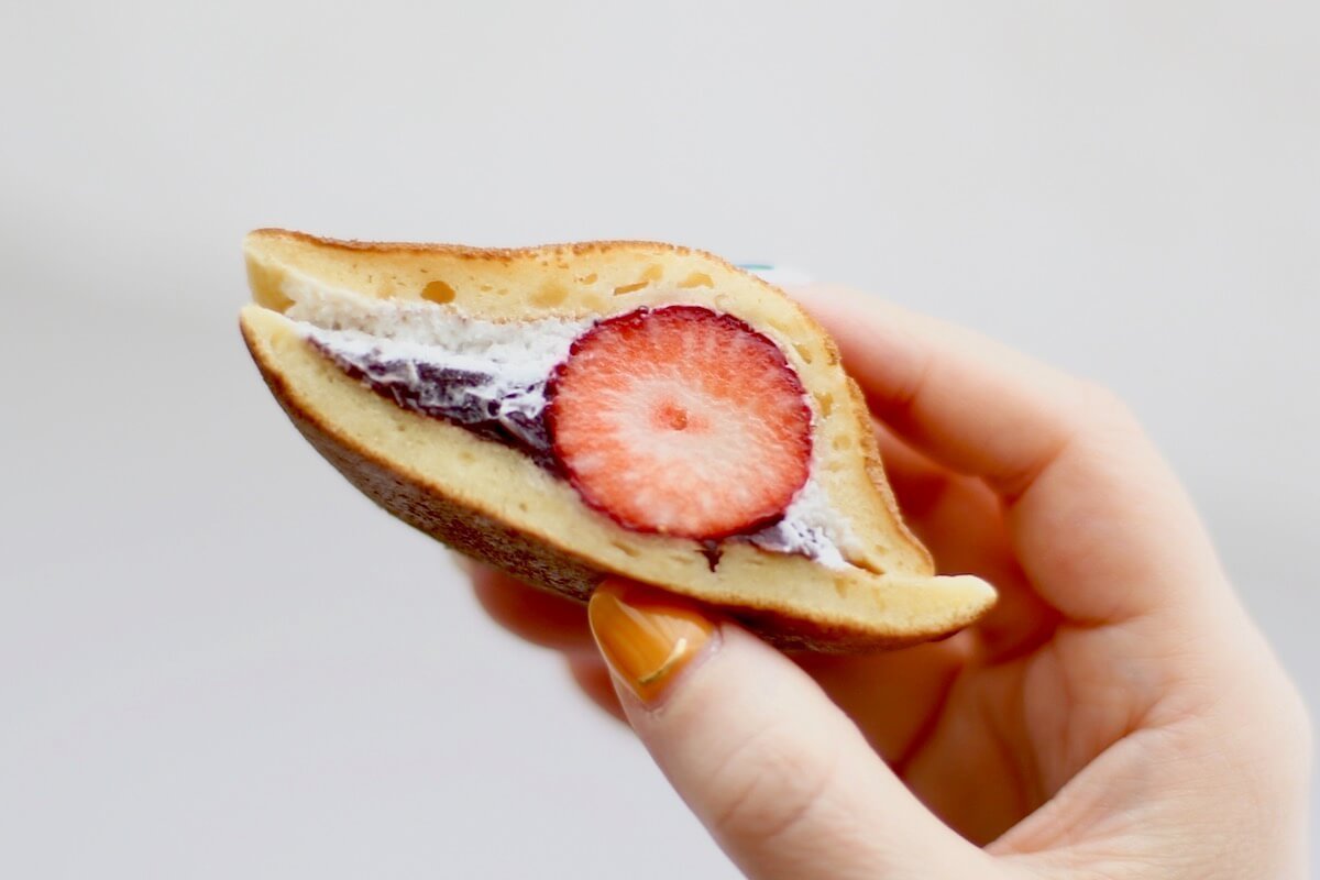 ローソンの ドラえもんどらもっち まるごと苺 あんこ ホイップ に一票 Dress ドレス ローソンの ドラえもんどらもっち まるごと苺 あんこ ホイップ に一票 Dress ドレス