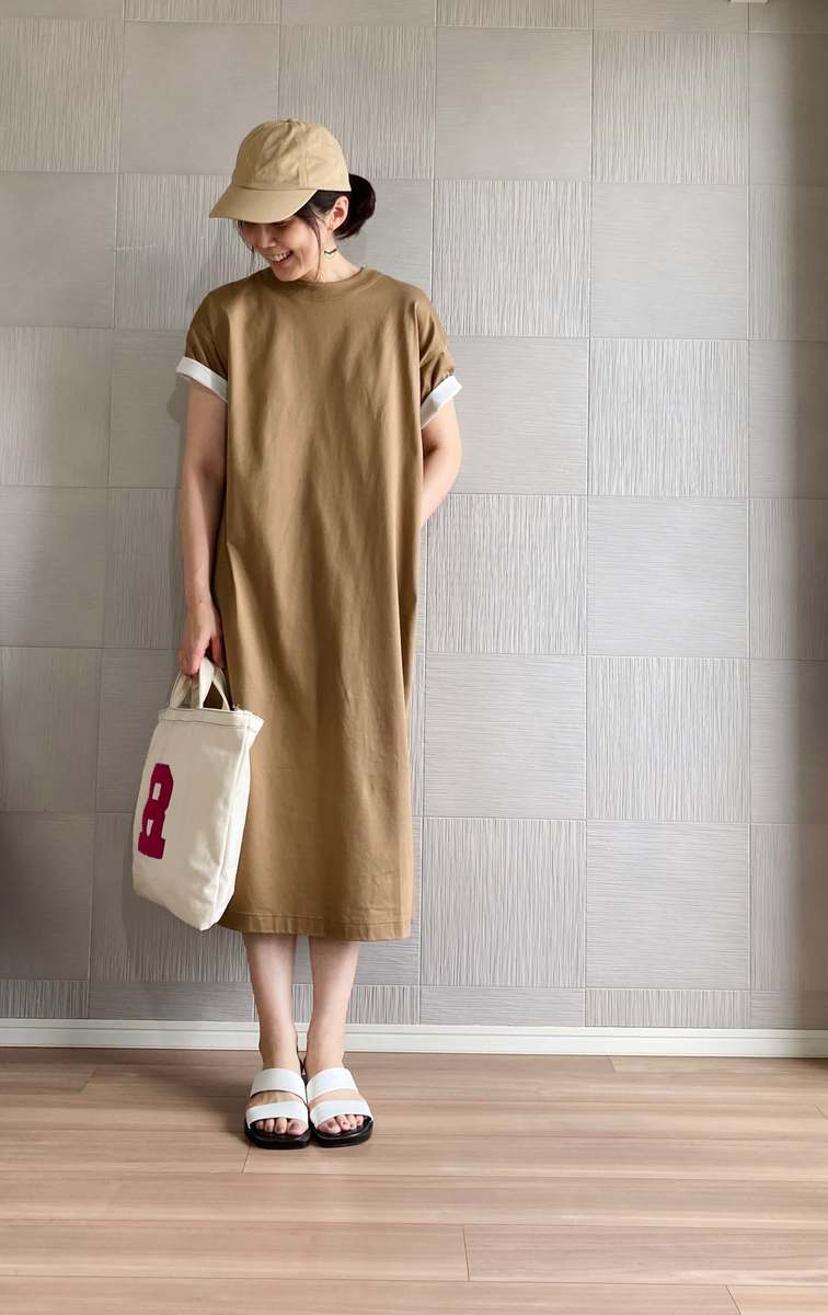 Uniqlo シンプルロングワンピの着回しコーデ 飽きずに着こなすためのテクニック Dress ドレス